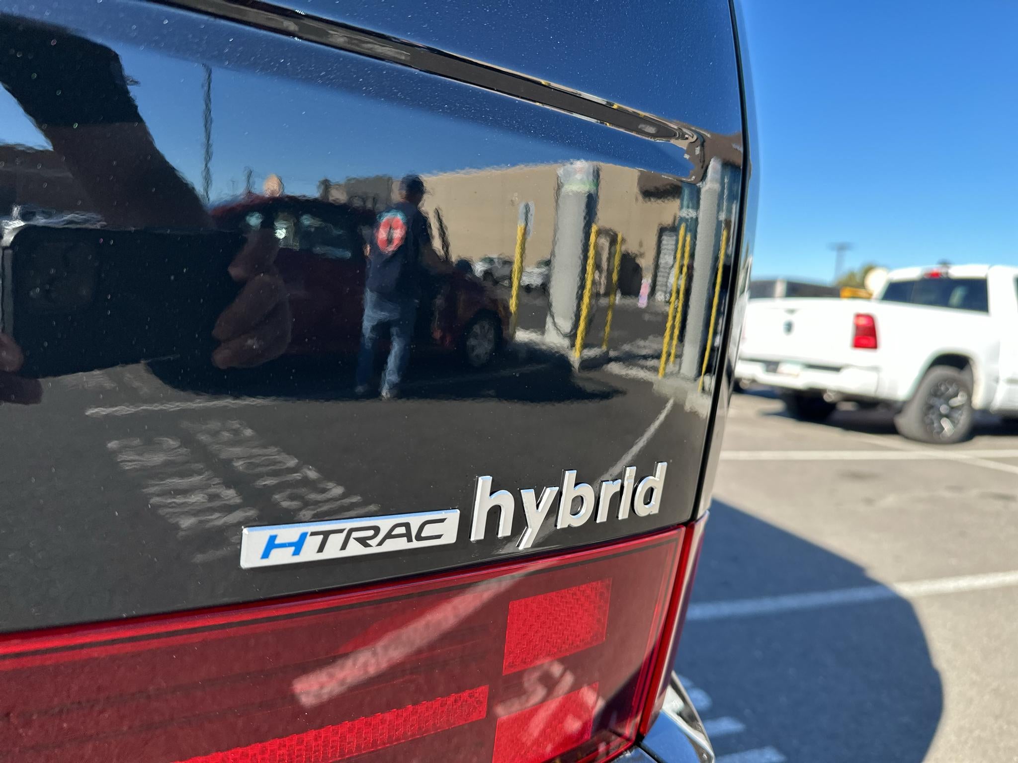 2027 Hyundai Santa Fe Hybrid Limited 7P