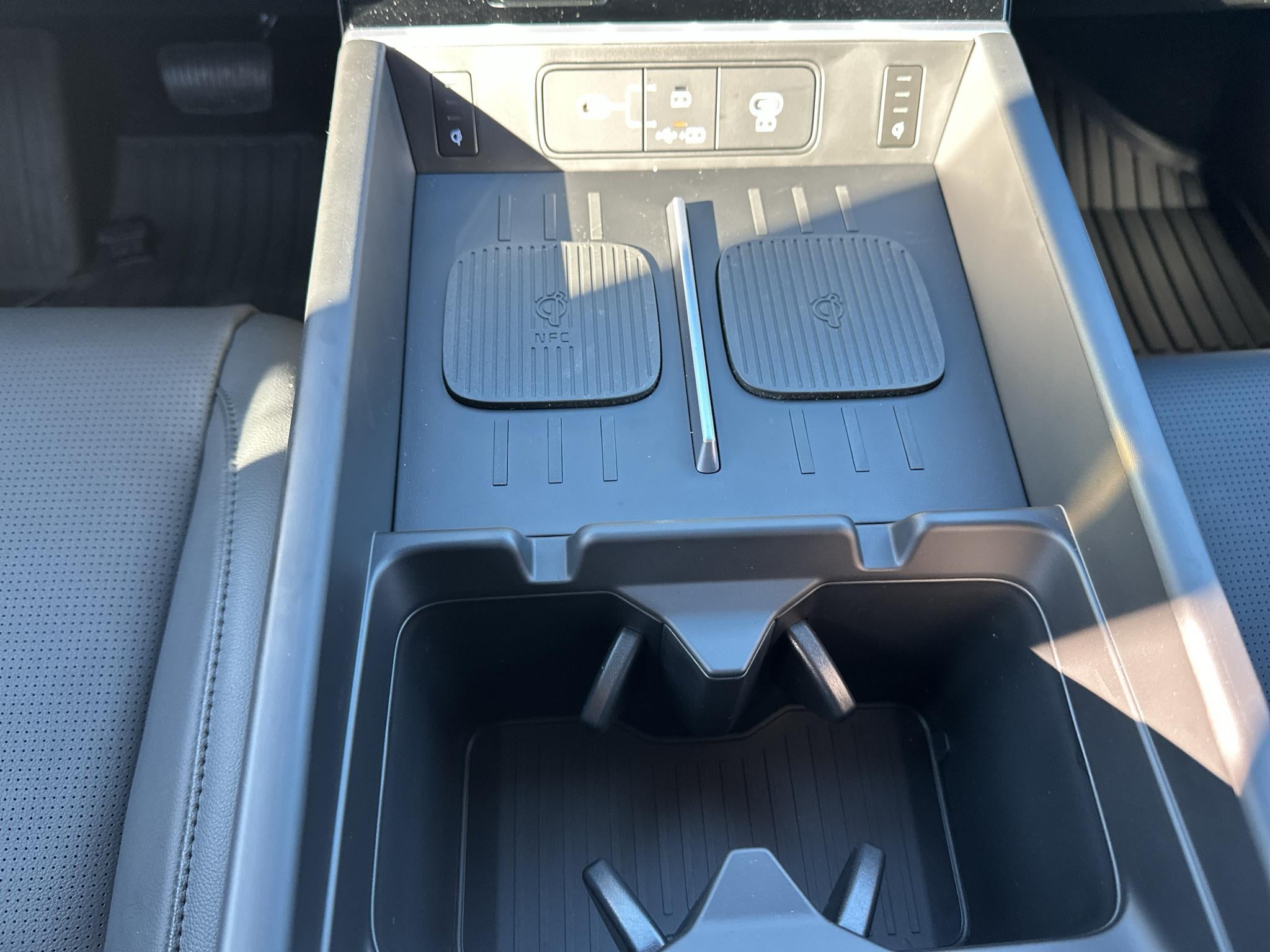 2027 Hyundai Santa Fe Hybrid Limited 7P