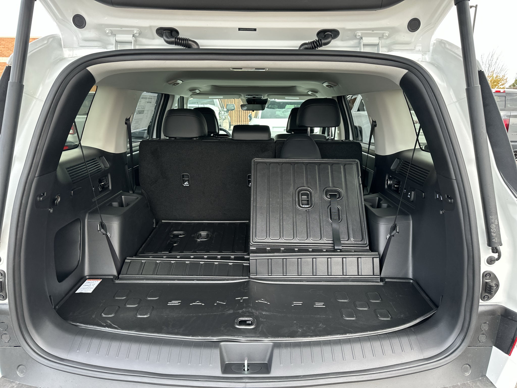 2027 Hyundai Santa Fe XRT