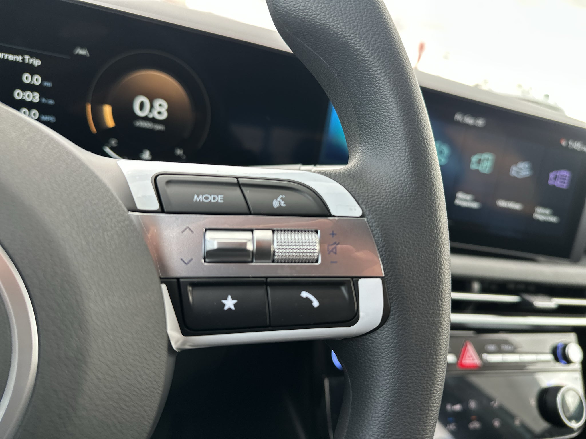 2027 Hyundai Santa Cruz SEL Activity