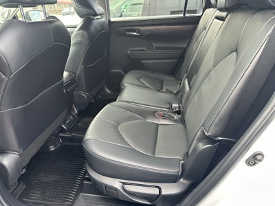 2022 Toyota Highlander Limited