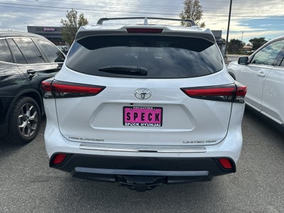 2022 Toyota Highlander Limited