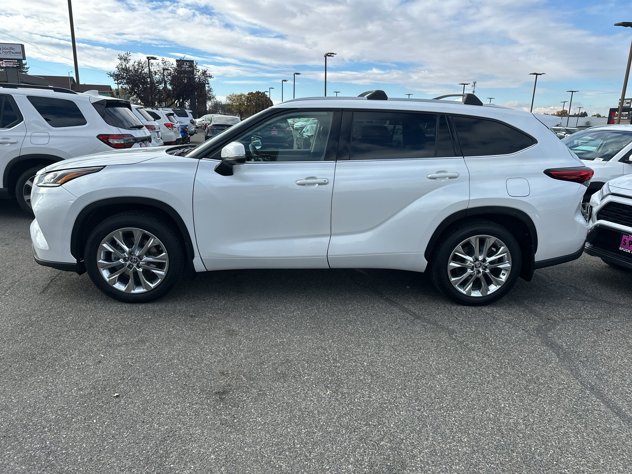 2022 Toyota Highlander Limited