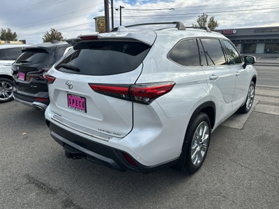 2022 Toyota Highlander Limited