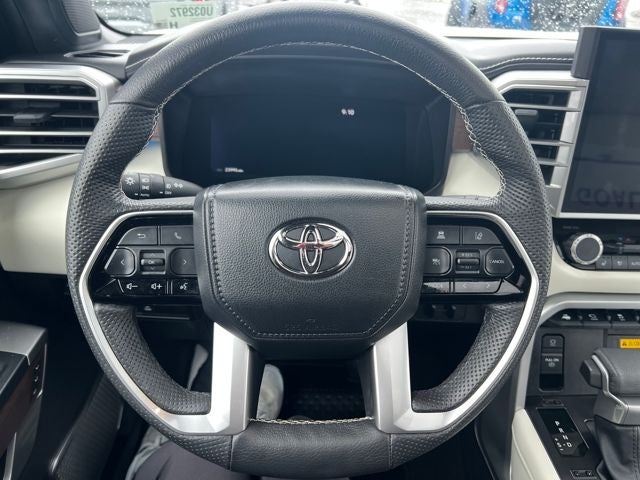 2024 Toyota Sequoia SR5