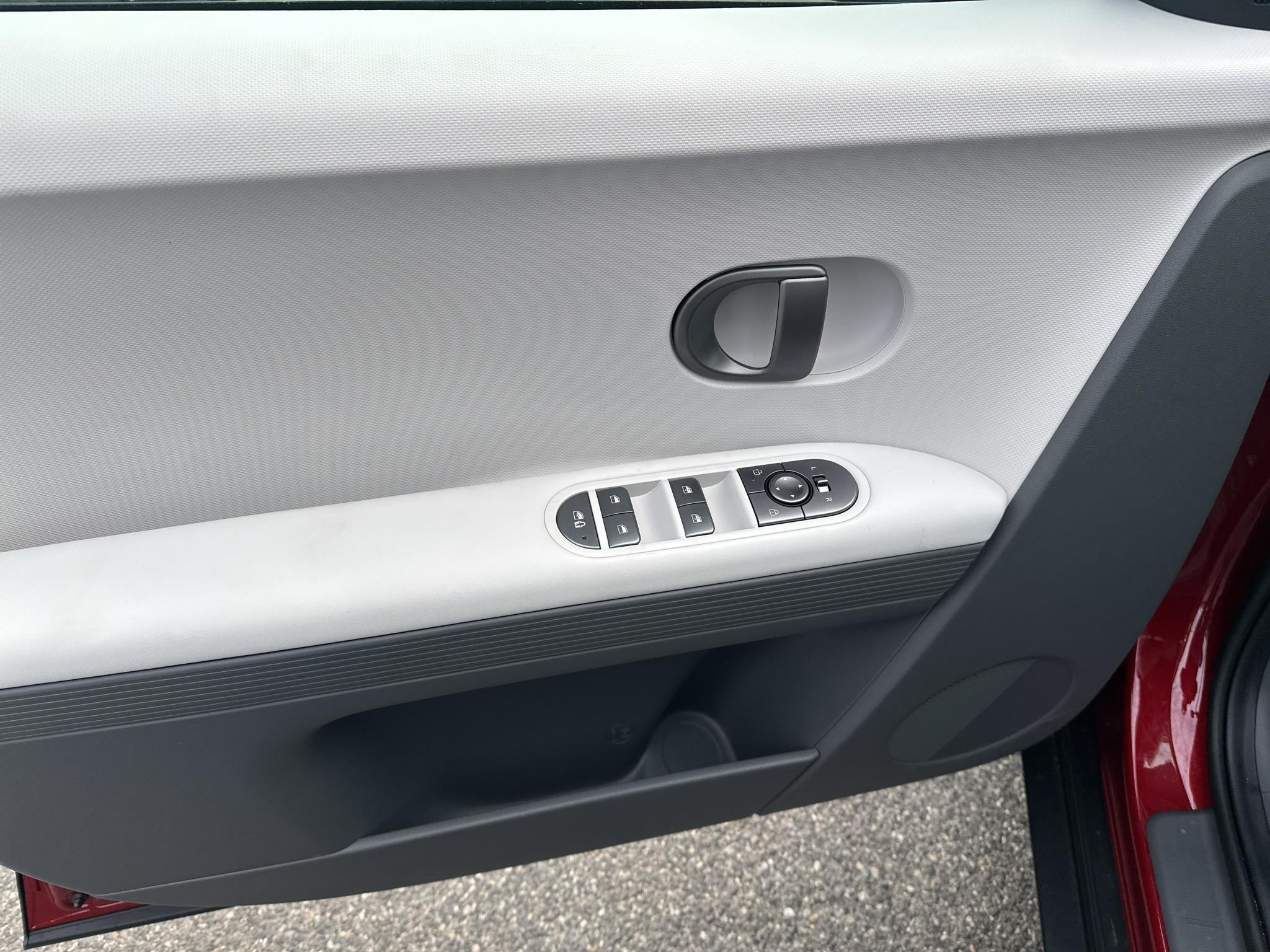 2027 Hyundai IONIQ 5 SEL