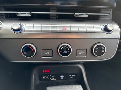 2026 Hyundai Kona SE AWD