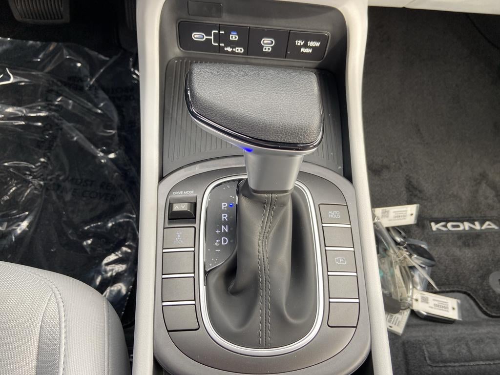2027 Hyundai Kona SE