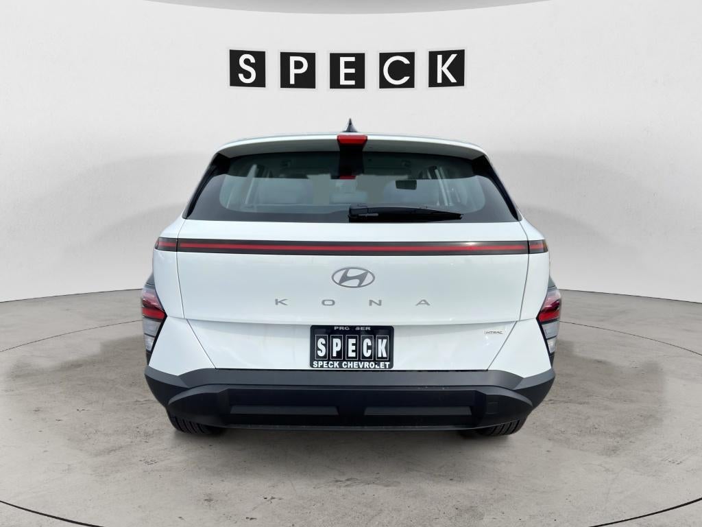 2027 Hyundai Kona SE