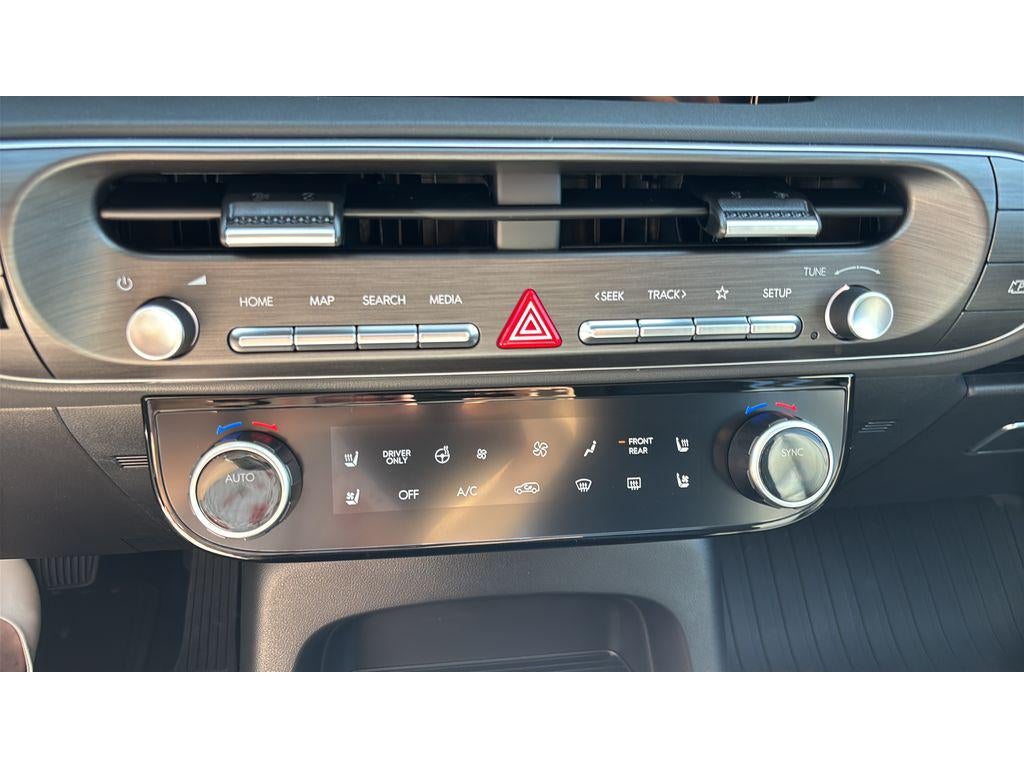 2026 Hyundai Palisade Hybrid SEL Premium 8P
