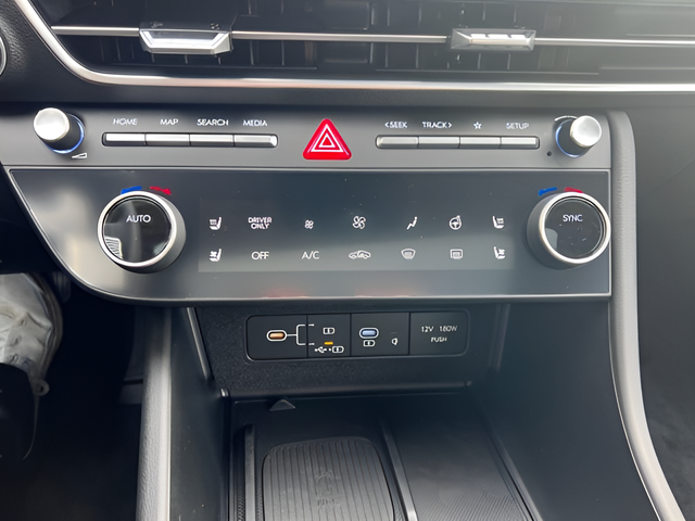 2026 Hyundai Sonata Hybrid Limited