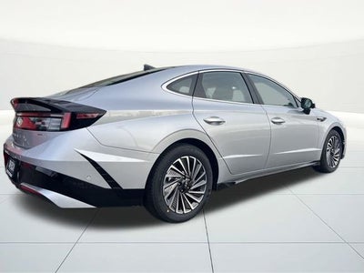2026 Hyundai Sonata Hybrid Limited