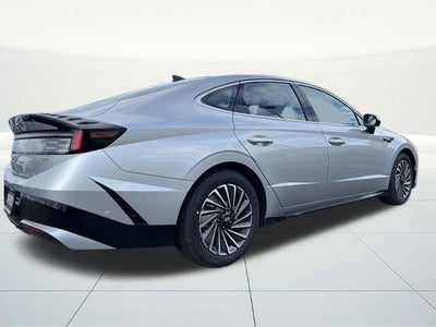 2026 Hyundai Sonata Hybrid Limited
