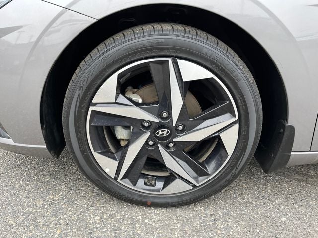 2022 Hyundai Elantra Hybrid Limited