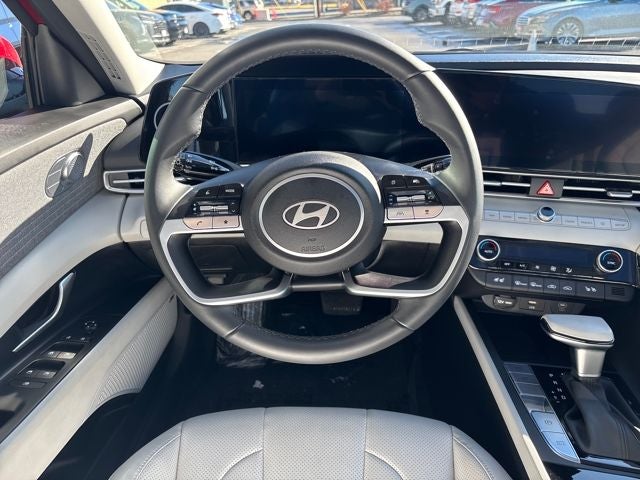 2025 Hyundai Elantra Hybrid Limited