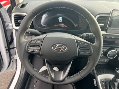 2026 Hyundai Venue SEL w/Two-Tone Roof