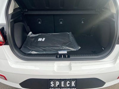 2026 Hyundai Venue SEL w/Two-Tone Roof