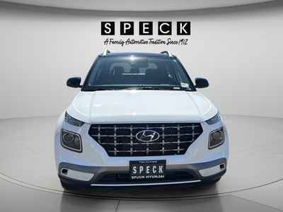 2026 Hyundai Venue SEL w/Two-Tone Roof