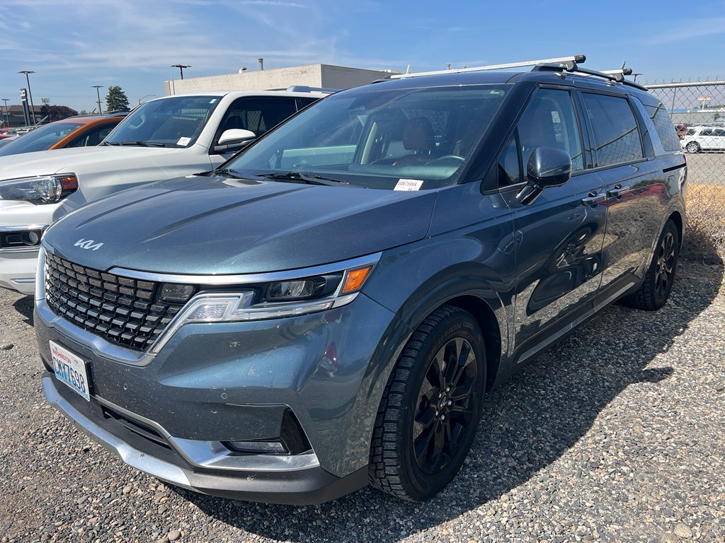 2022 Kia Carnival SX