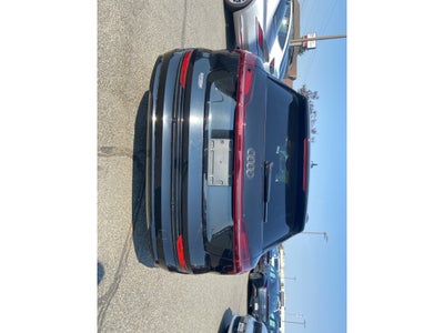 2022 Audi e-tron Premium