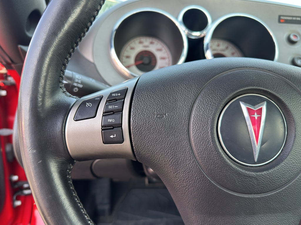 2008 Pontiac Solstice Base