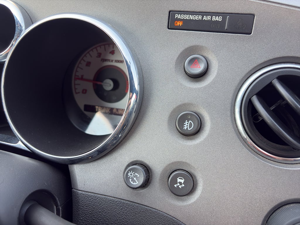 2008 Pontiac Solstice Base