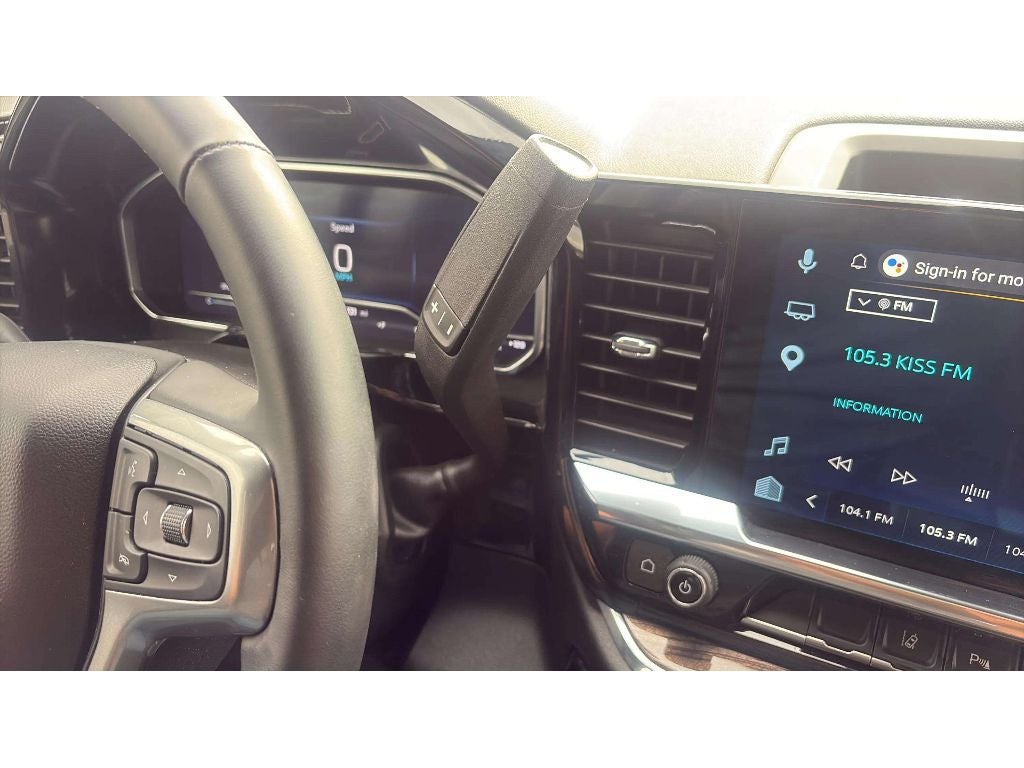 2025 Chevrolet Silverado LT