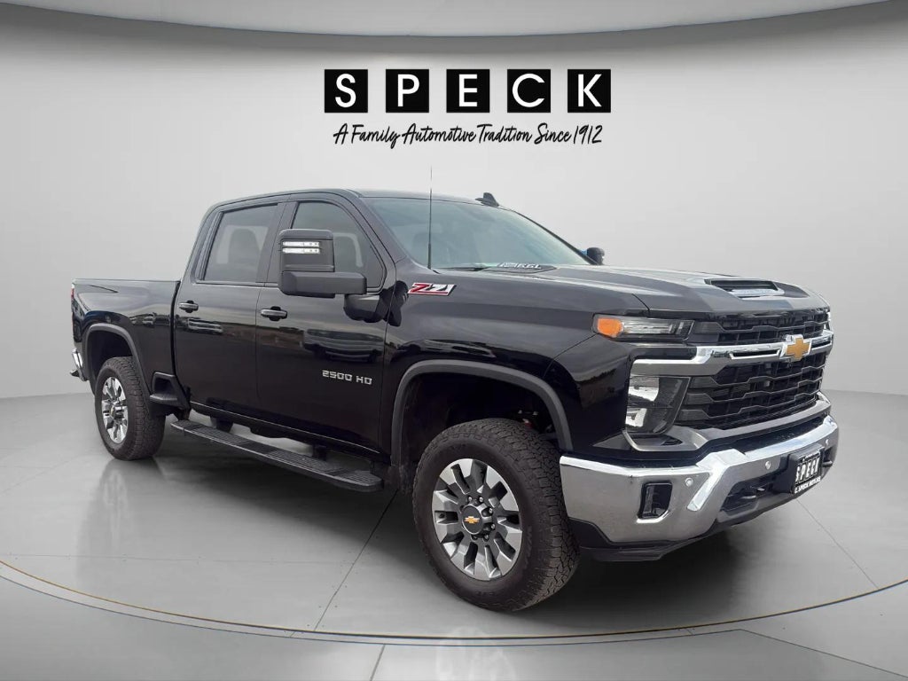 2025 Chevrolet Silverado LT