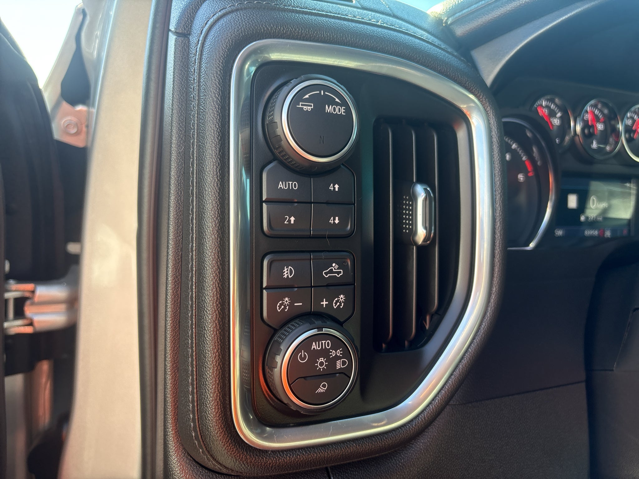 2020 Chevrolet Silverado LTZ