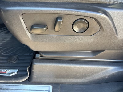 2024 Chevrolet Silverado LT
