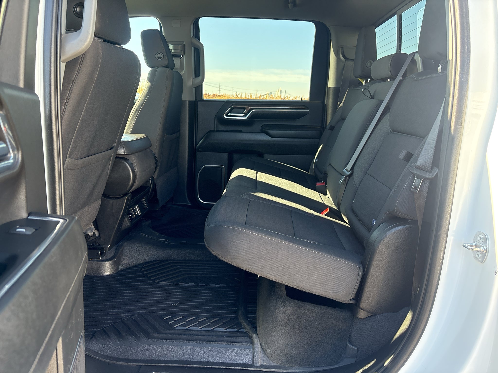2024 Chevrolet Silverado LT