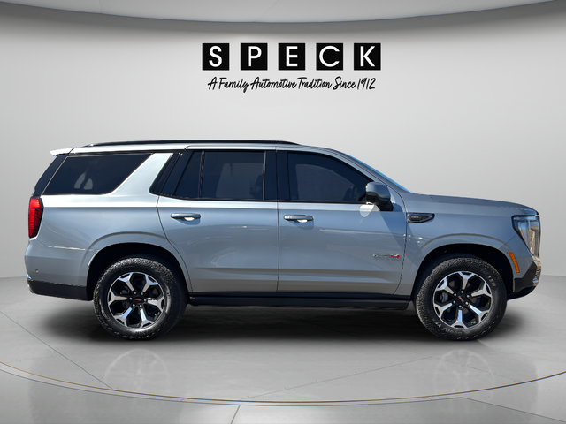 2025 GMC Yukon AT4