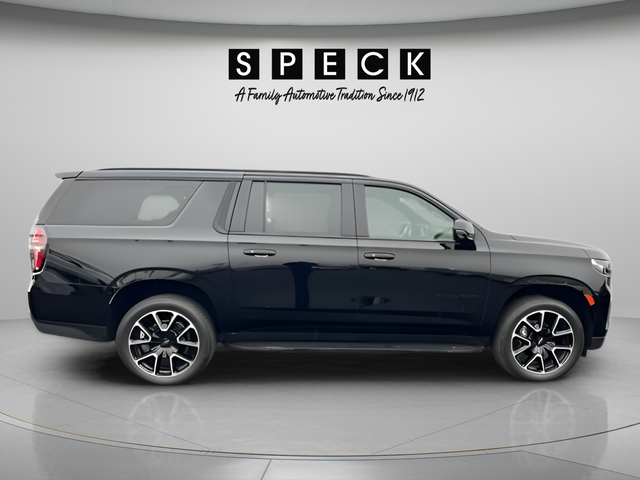 2024 Chevrolet Suburban RST