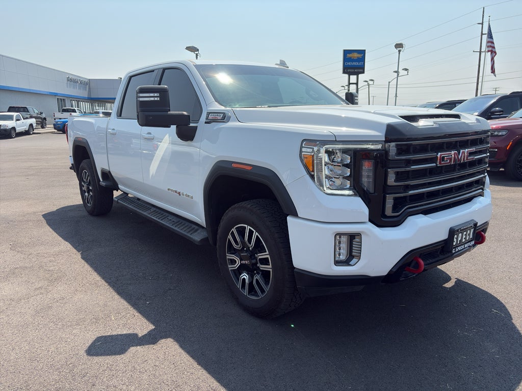 2022 GMC Sierra AT4