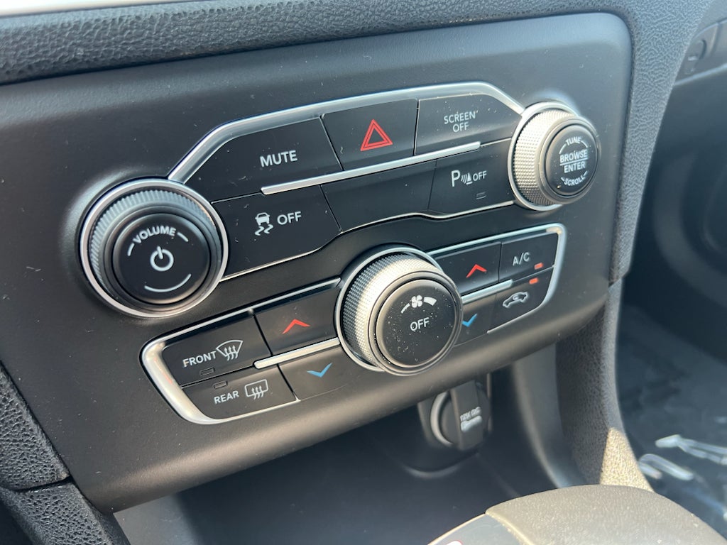 2021 Dodge Charger SXT