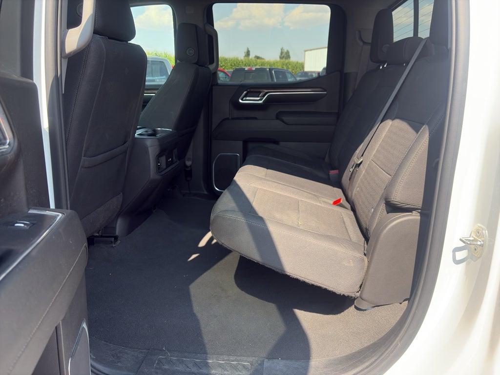 2024 Chevrolet Silverado LT
