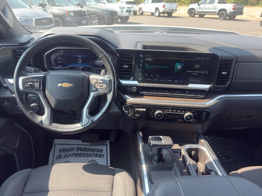 2024 Chevrolet Silverado LT