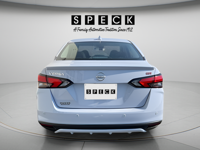 2025 Nissan Versa SR