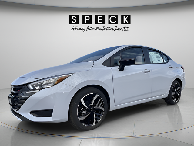 2025 Nissan Versa SR