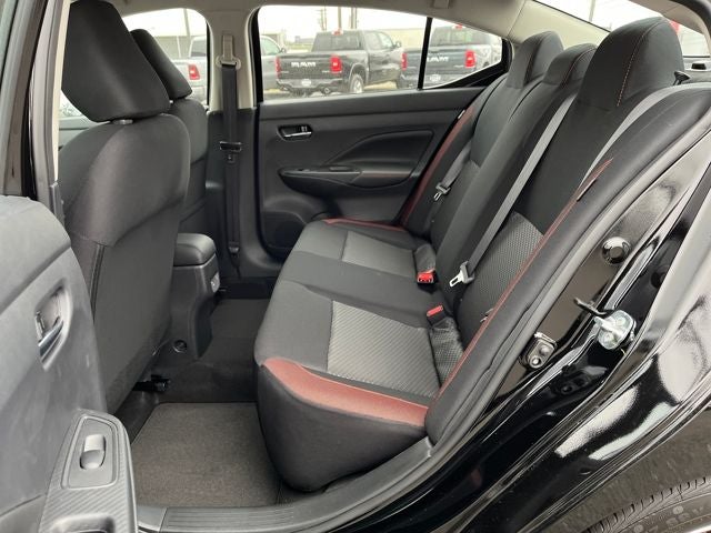 2025 Nissan Versa SR