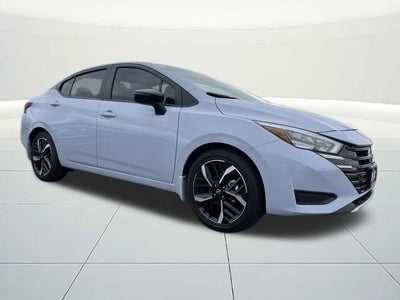 2025 Nissan Versa SR