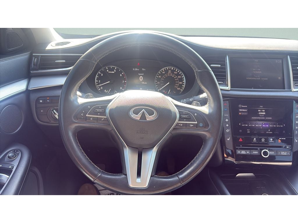 2021 INFINITI QX50 LUXE