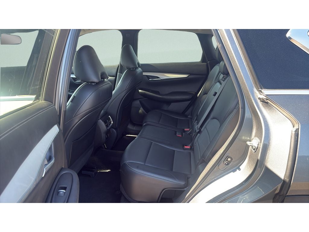 2021 INFINITI QX50 LUXE