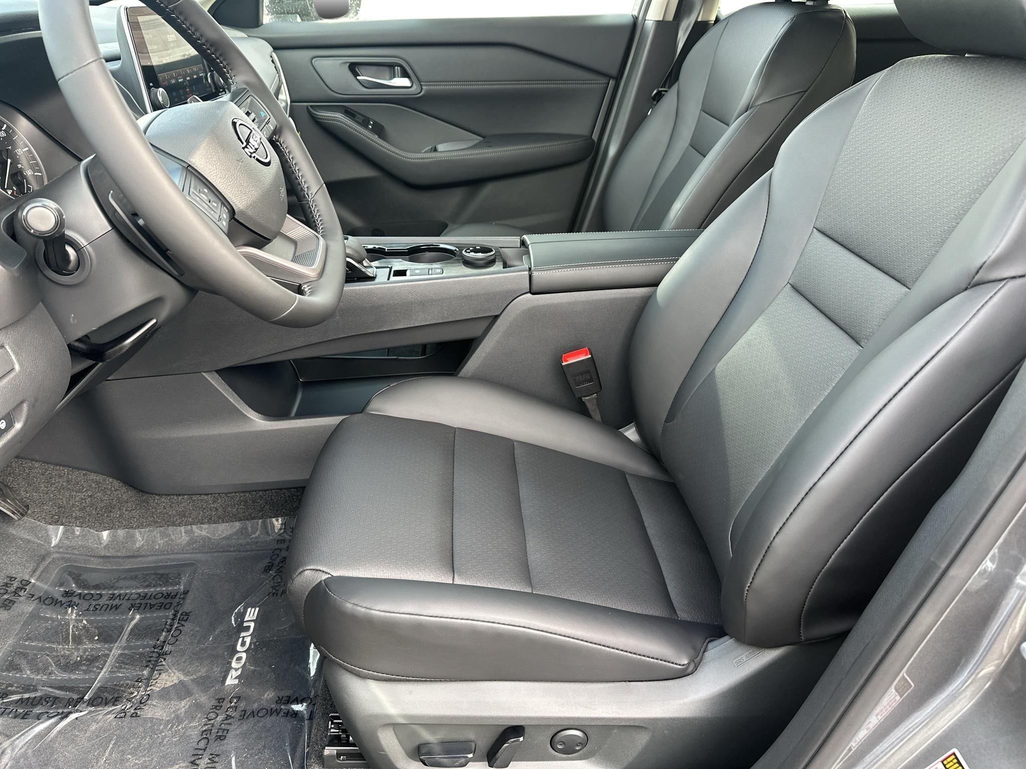 2027 Nissan Rogue Dark Armor™