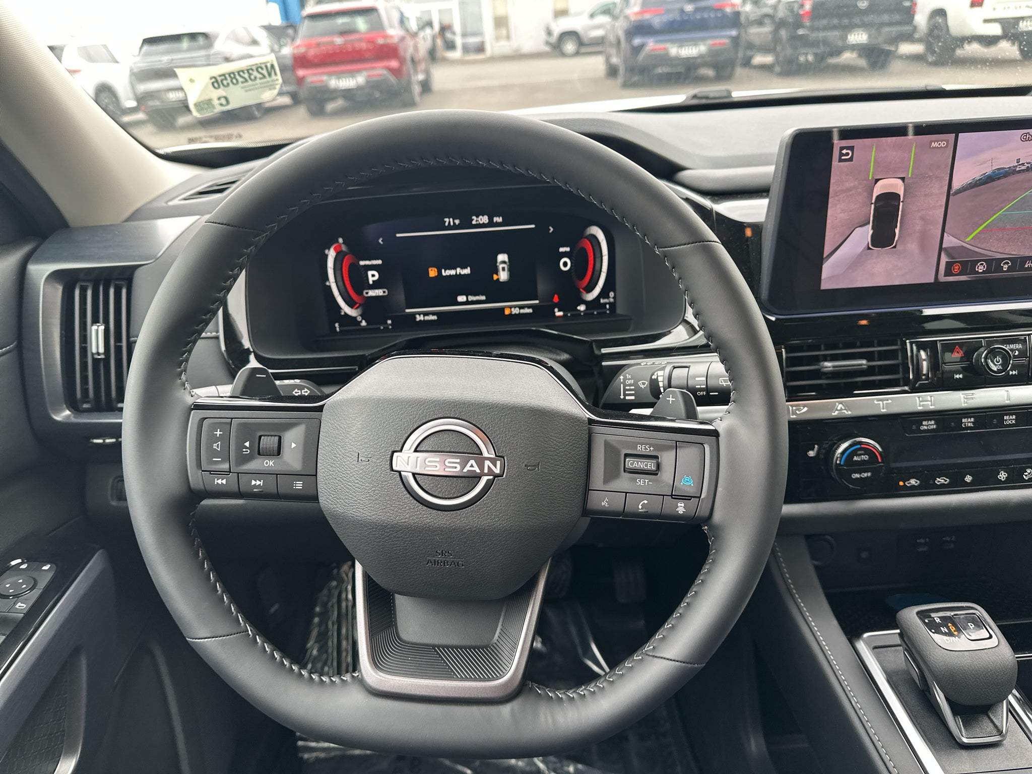 2026 Nissan Pathfinder SL