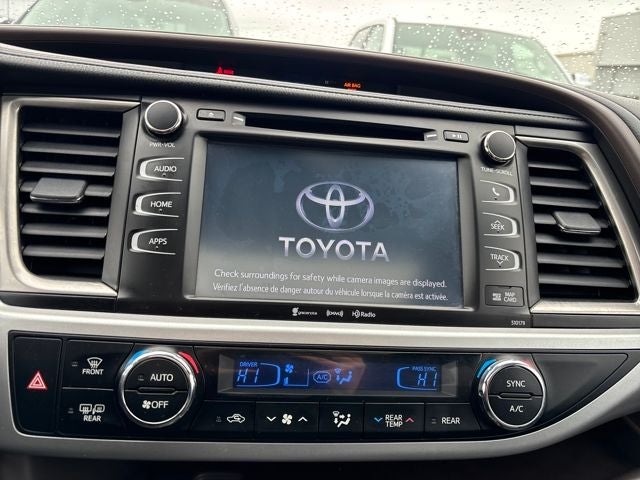 2018 Toyota Highlander SE