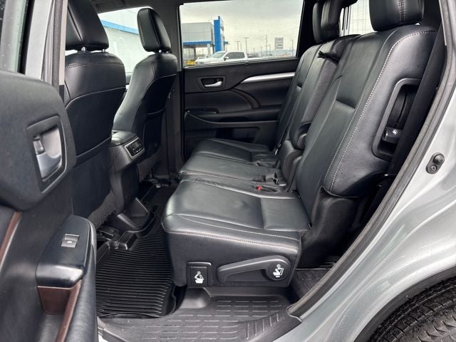 2018 Toyota Highlander SE