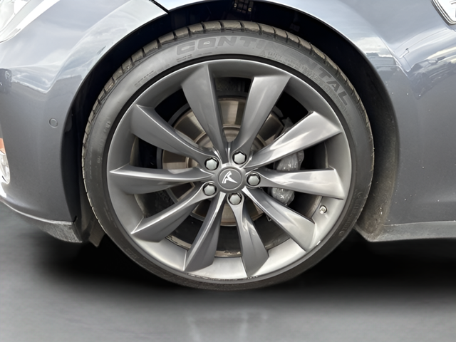 2015 Tesla Model S 85D