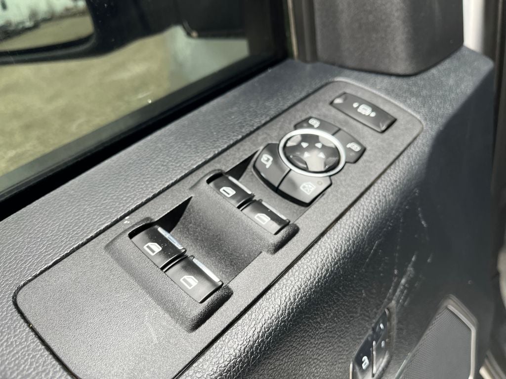 2017 Ford F-350SD Platinum