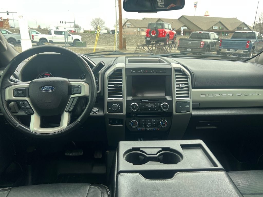 2017 Ford F-350SD Lariat